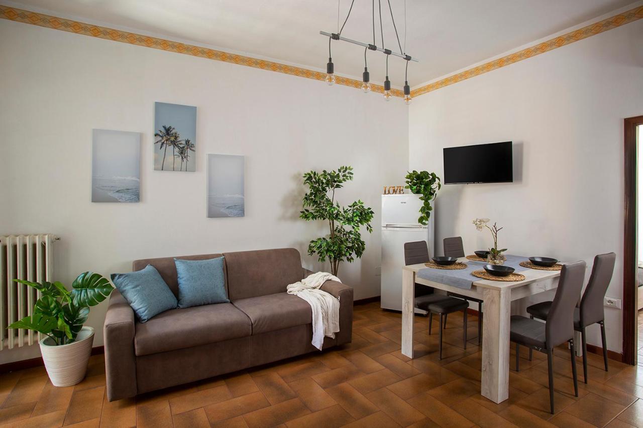 Appartamenti Villa Miramare Rimini Exteriör bild