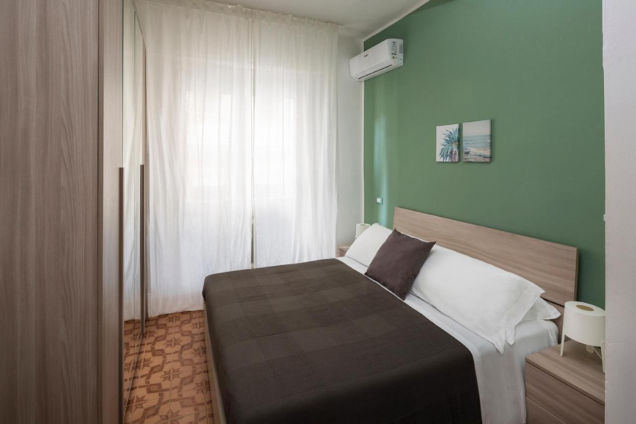 Appartamenti Villa Miramare Rimini Exteriör bild