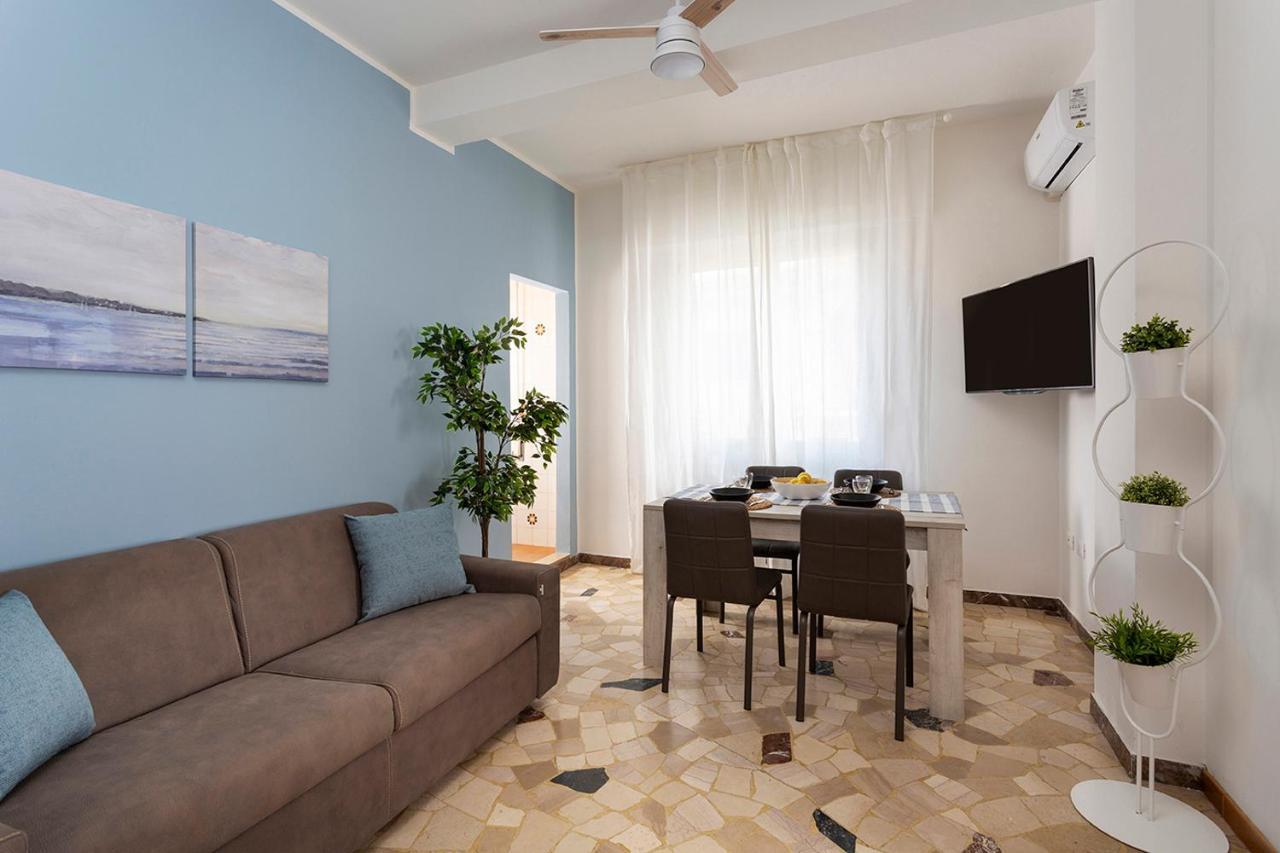 Appartamenti Villa Miramare Rimini Exteriör bild