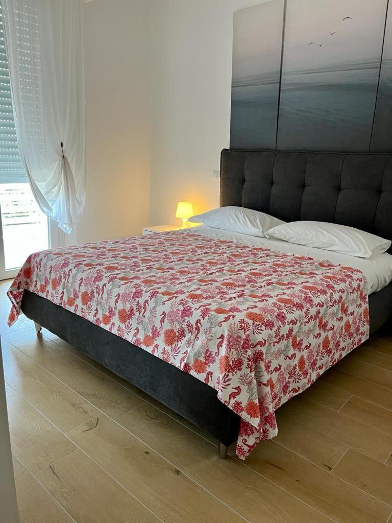 Appartamenti Villa Miramare Rimini Exteriör bild