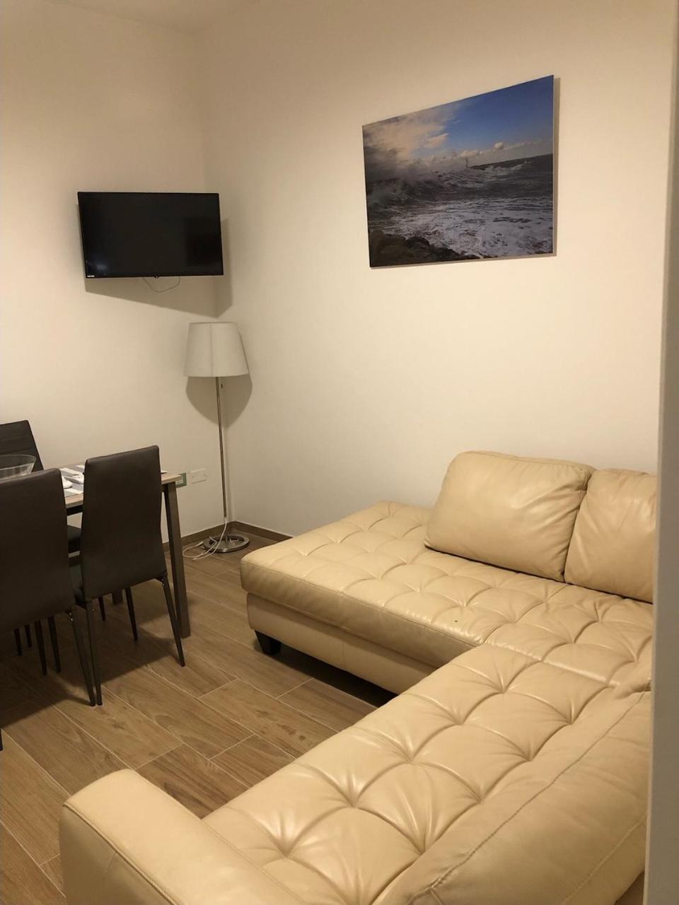 Appartamenti Villa Miramare Rimini Exteriör bild